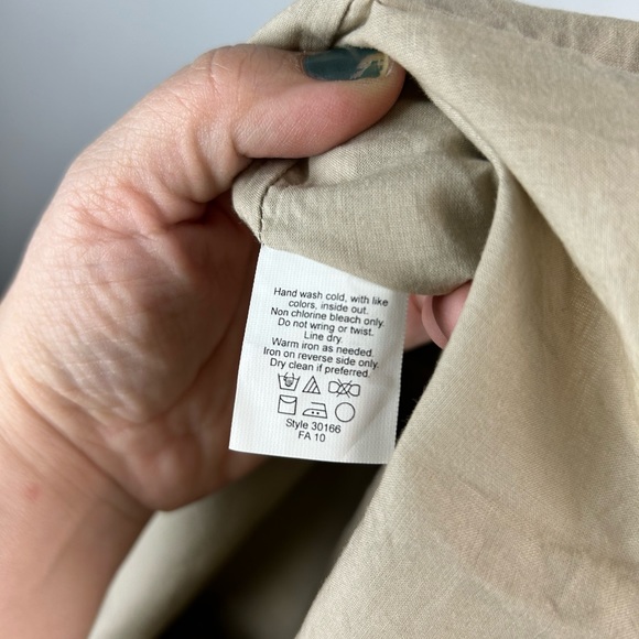 J.Crew sleeveless with ruffles metallic fabric 100 % cotton dressy top Size 0 - Picture 11 of 13